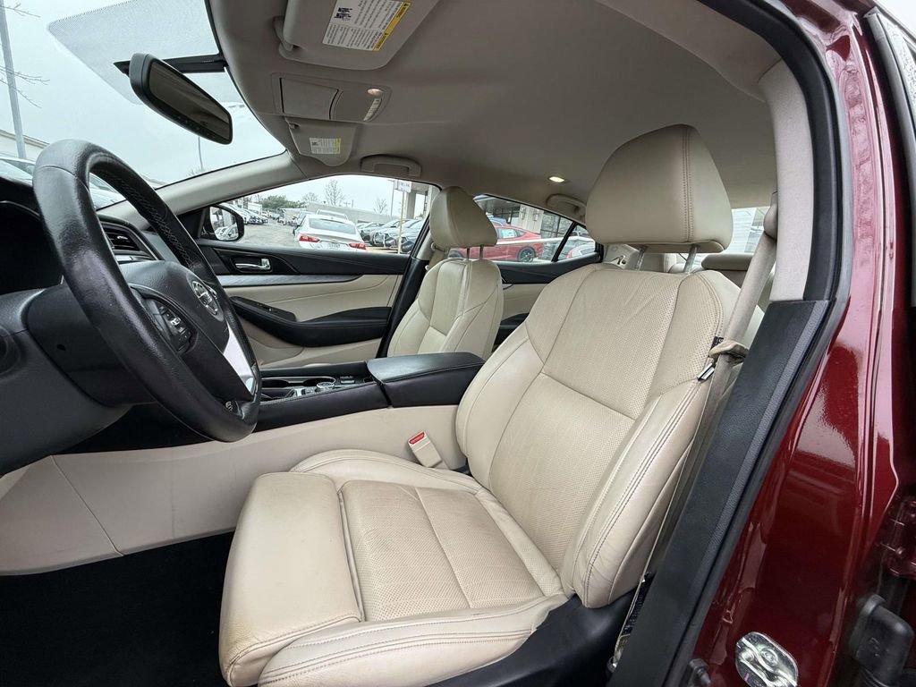 Used 2016 Nissan Maxima 3.5 SV image 10
