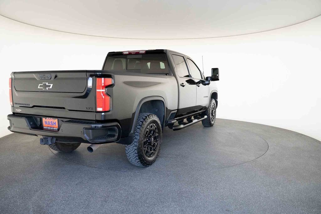 Used 2024 Chevrolet Silverado 2500 LTZ w/ LTZ Plus Package image 17