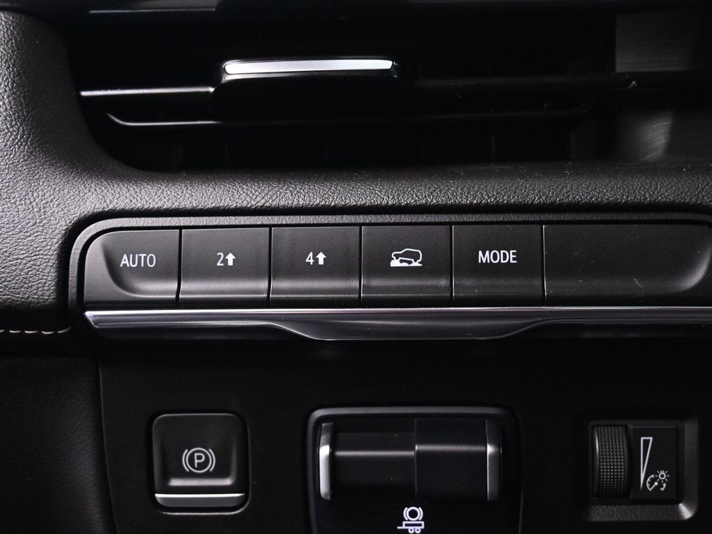 Used 2021 Cadillac Escalade Sport w/ LPO, Illumination Package image 37