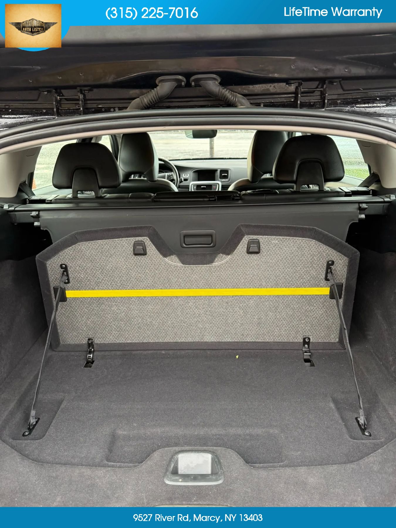 Used 2017 Volvo V60 T5 Premier w/ Convenience Package image 18