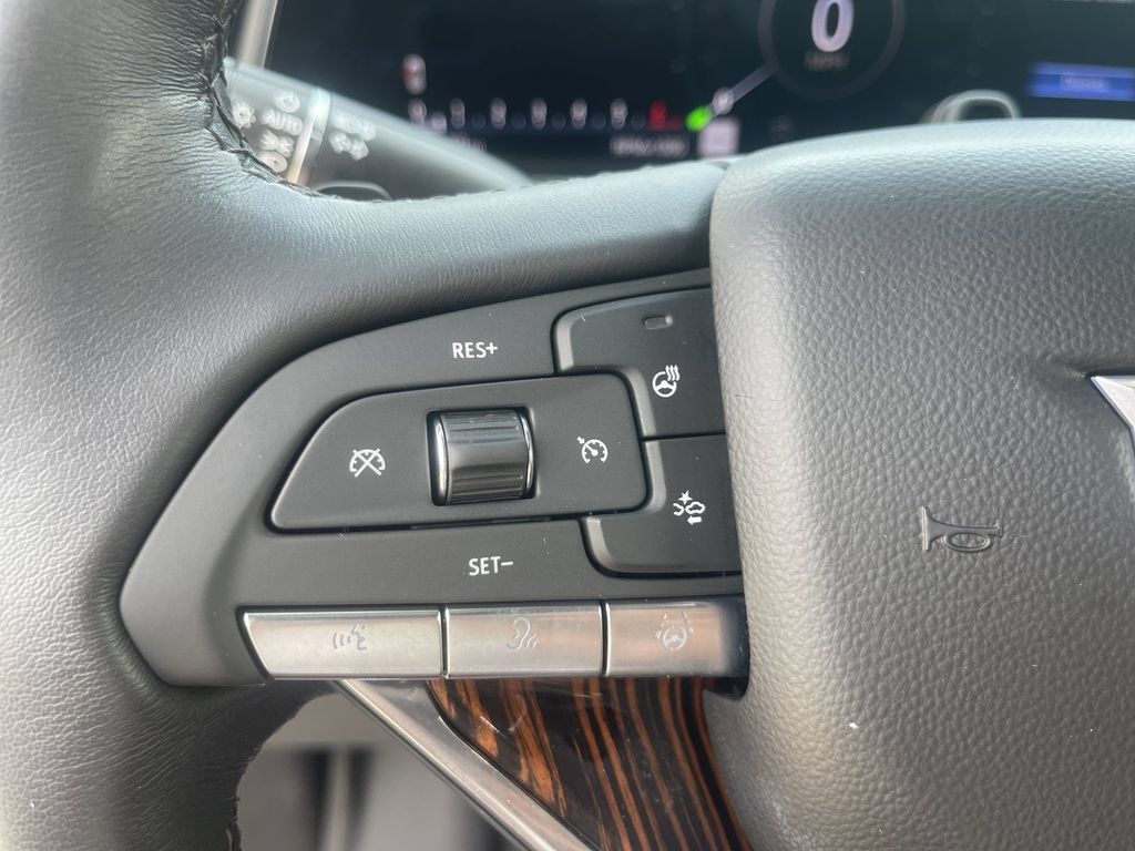 Certified 2023 Cadillac Escalade Premium Luxury w/ Performance Package AWD/4WD image 20