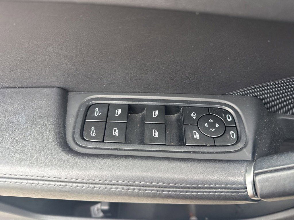 Used 2023 Porsche Cayenne S Platinum image 20