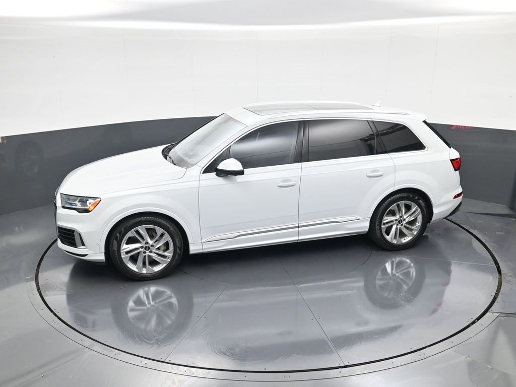 Used 2023 Audi Q7 3.0T Prestige image 29