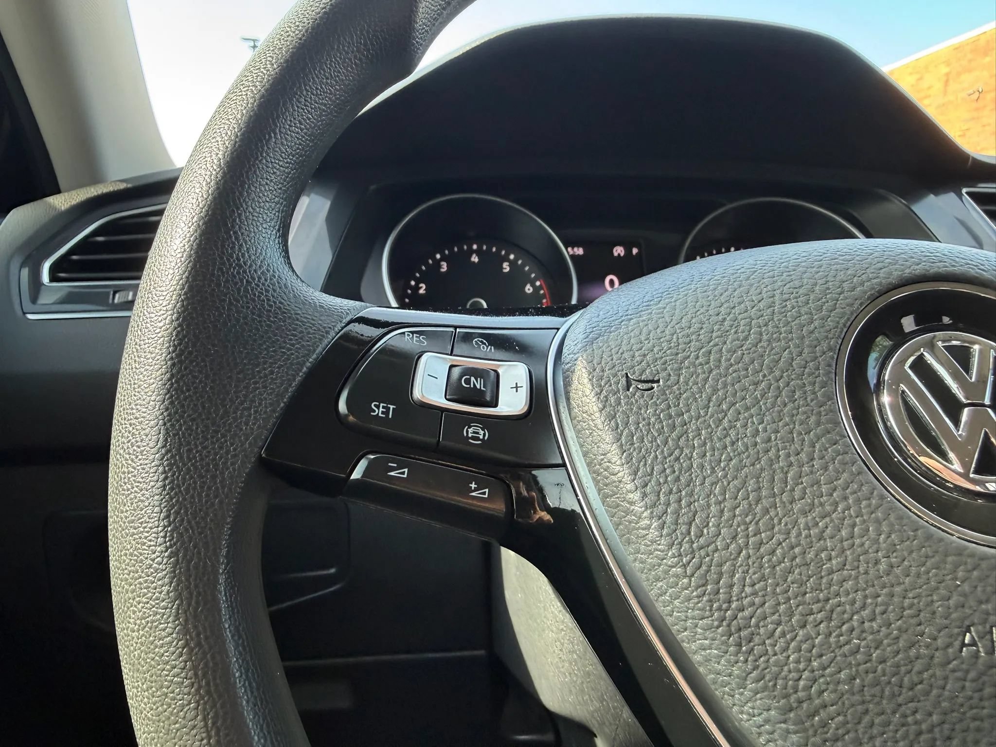 Used 2021 Volkswagen Tiguan S AWD/4WD image 29