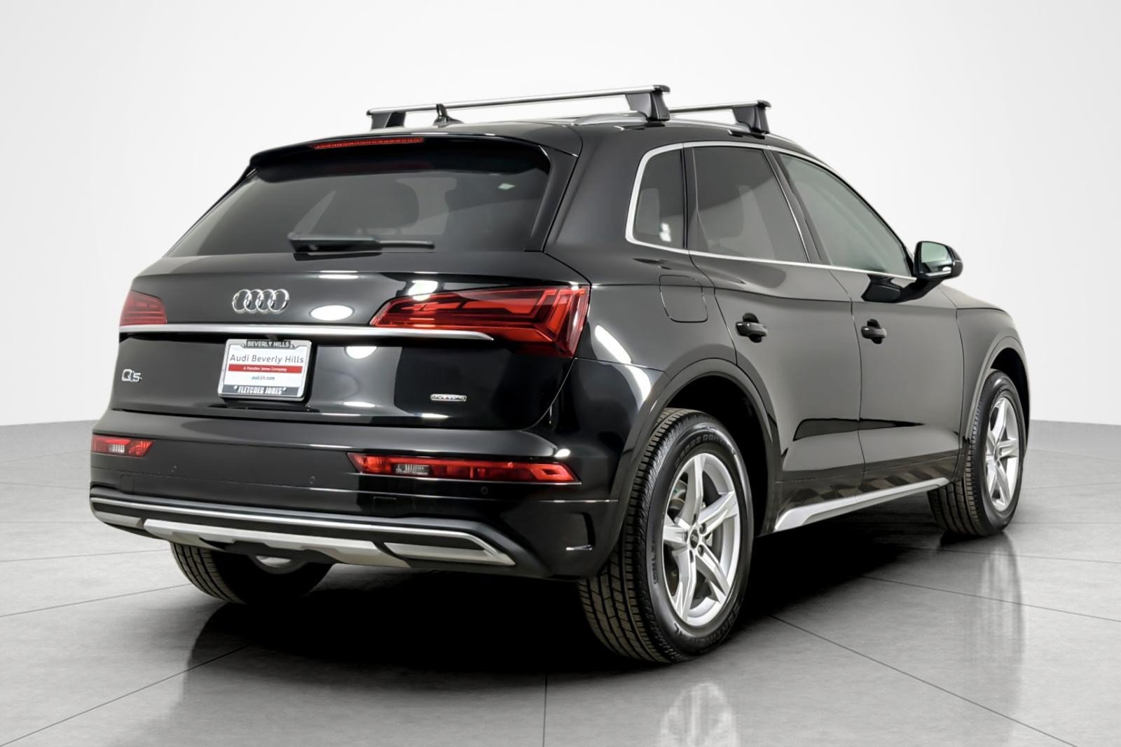 Used 2023 Audi Q5 2.0T Premium w/ Convenience Package AWD/4WD image 5