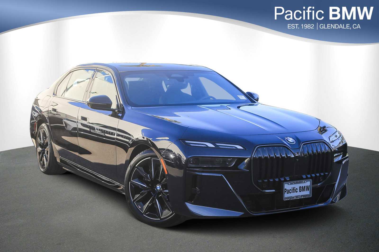 Used 2025 BMW i7 eDrive50 w/ M Sport Package