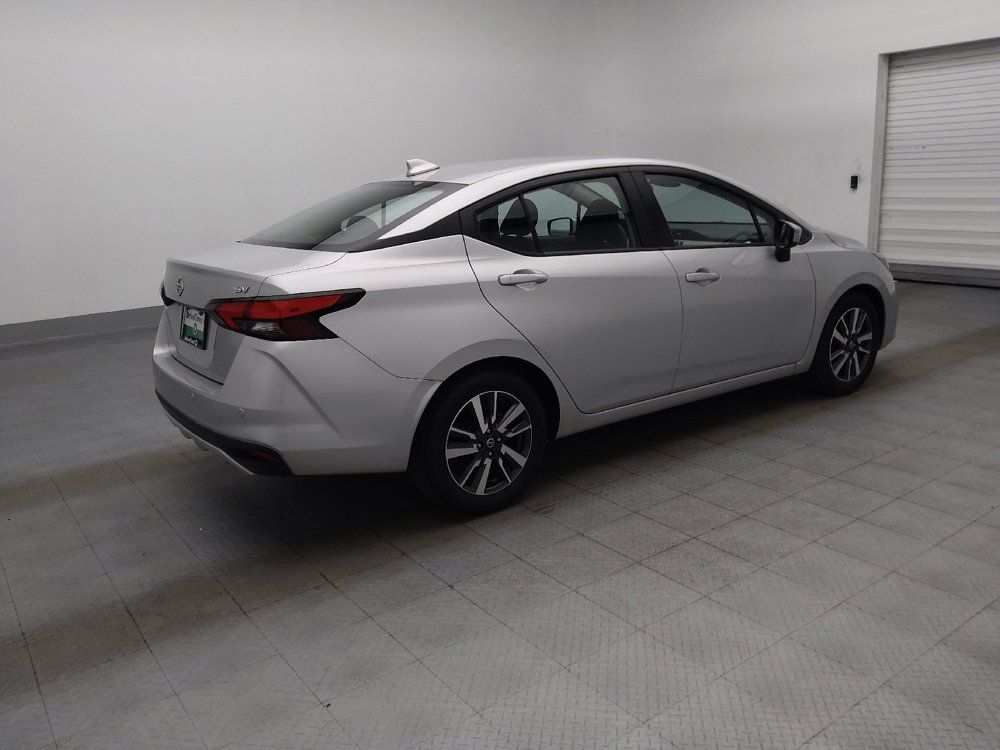Used 2021 Nissan Versa SV FWD image 10