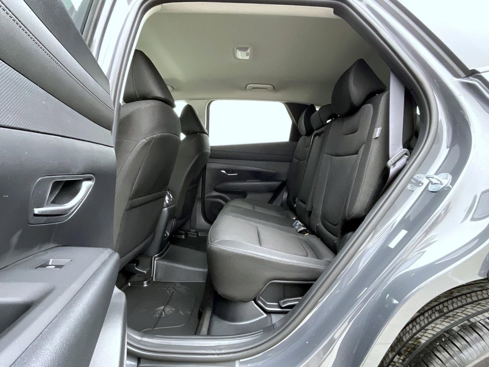 New 2026 Hyundai Tucson SEL image 11