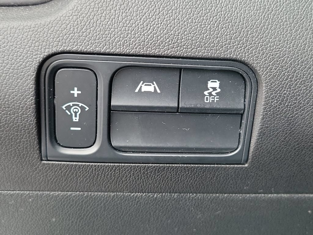 Used 2023 Kia Sorento S w/ Panoramic Sunroof Package FWD image 26