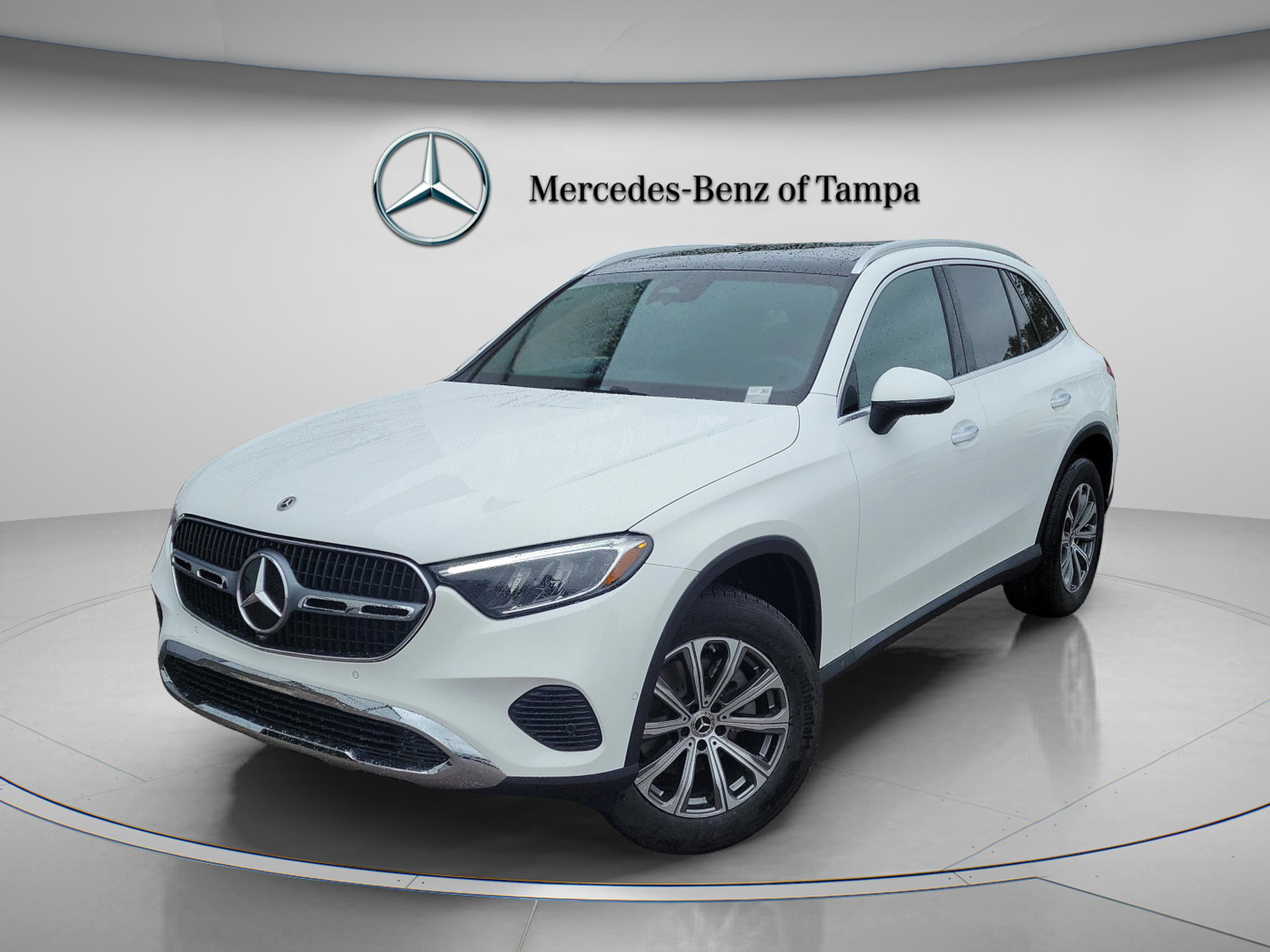 Certified 2026 Mercedes-Benz GLC 300 image 1