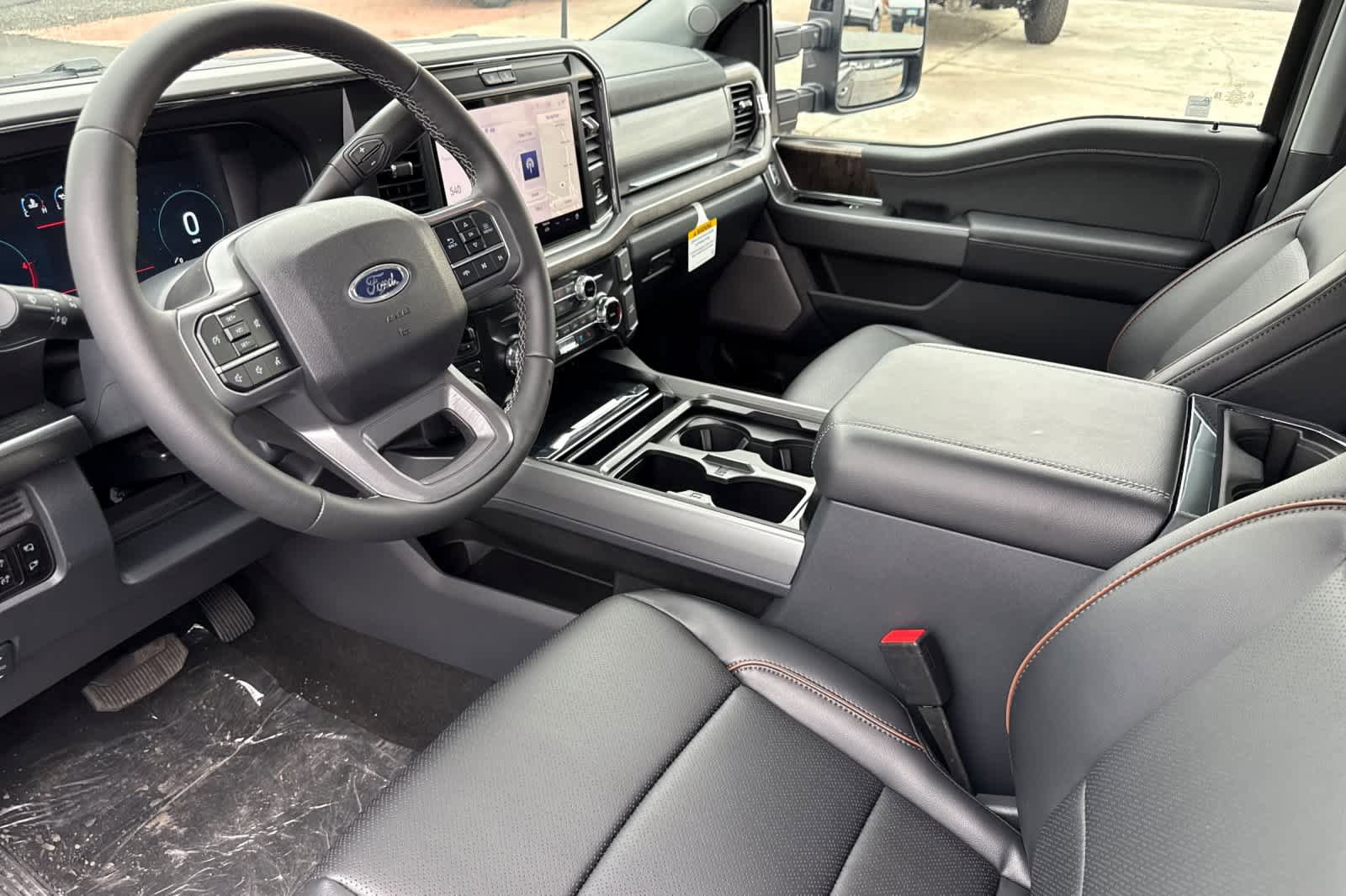 New 2026 Ford F250 Lariat w/ Black Appearance Package image 8