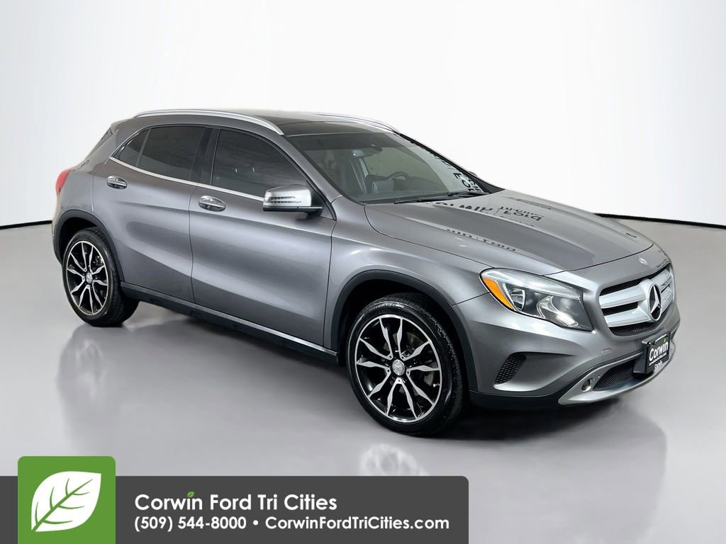 Used 2016 Mercedes-Benz GLA 250 4MATIC image 1