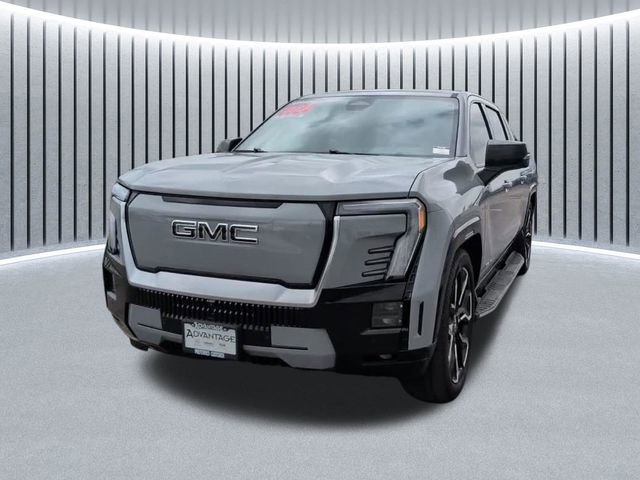 Used 2024 GMC Sierra EV Denali AWD/4WD image 14