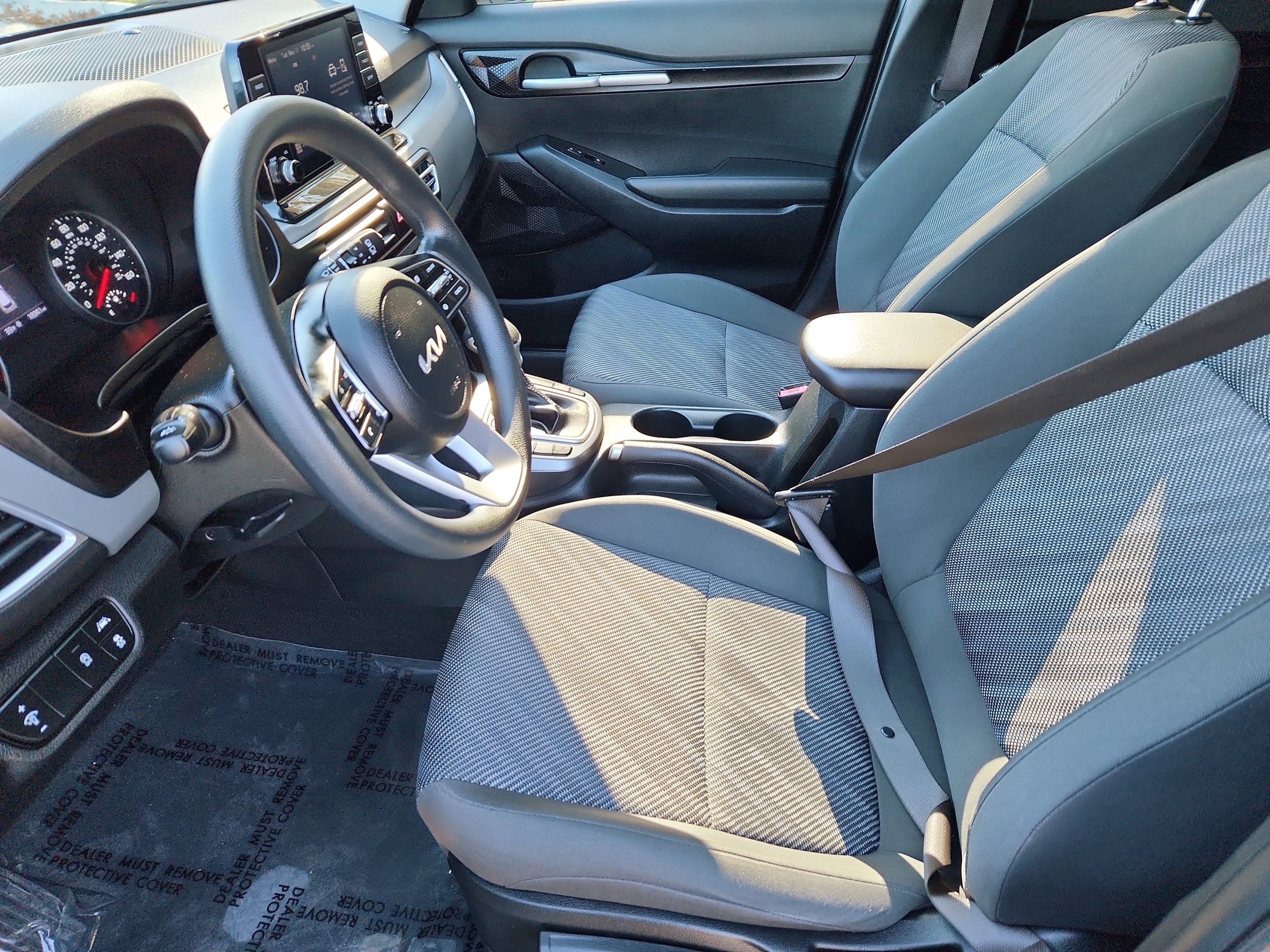 Used 2023 Kia Seltos LX image 22