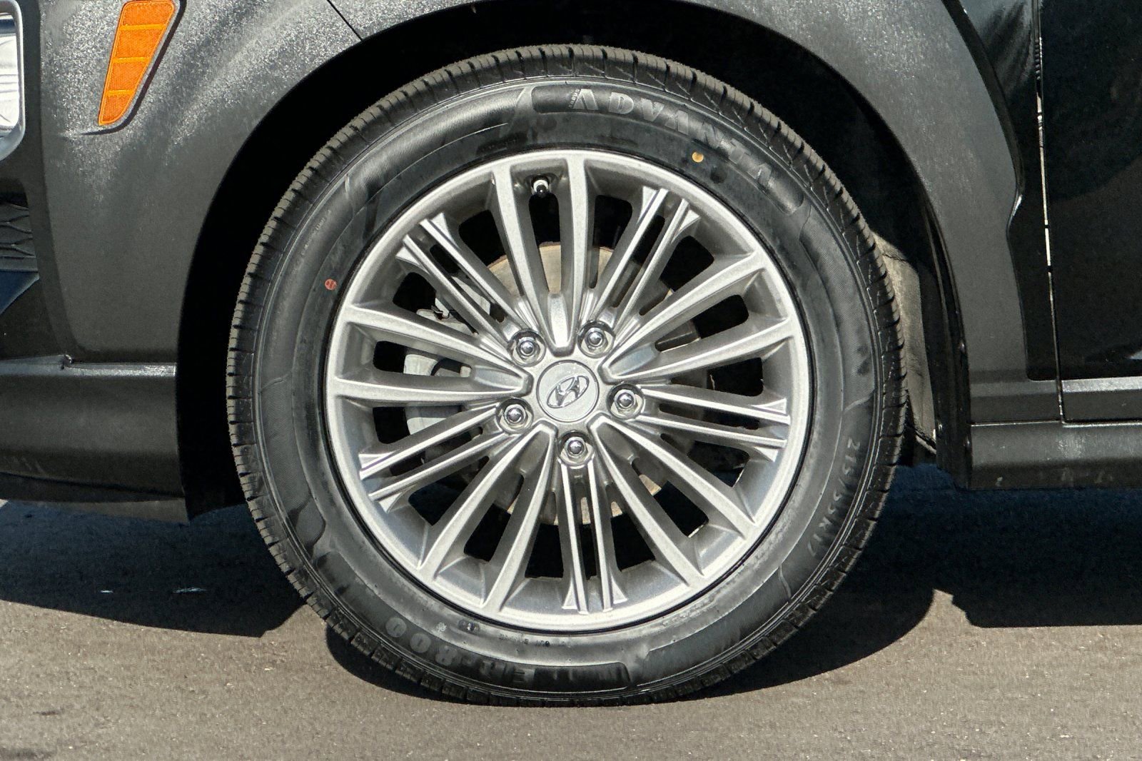 Used 2018 Hyundai Kona SEL w/ SEL Tech Package 02 image 35