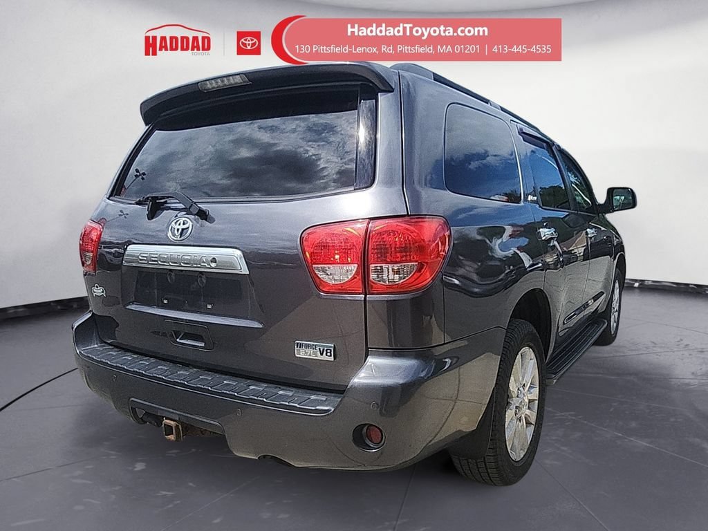 Used 2016 Toyota Sequoia Platinum AWD/4WD image 6