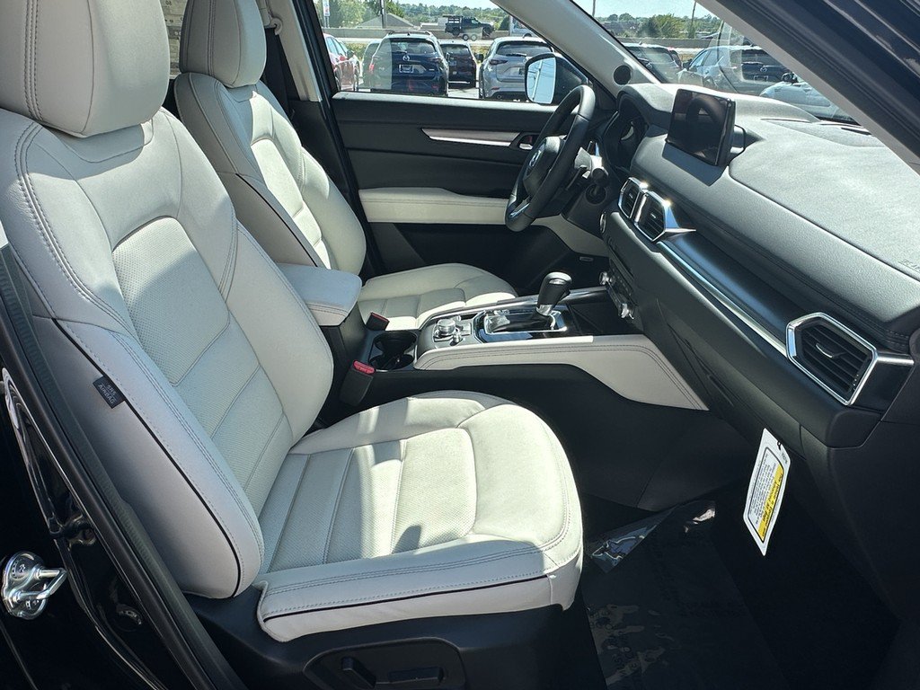 New 2025 MAZDA CX-5 AWD 2.5 S w/ Premium Plus Pkg image 15