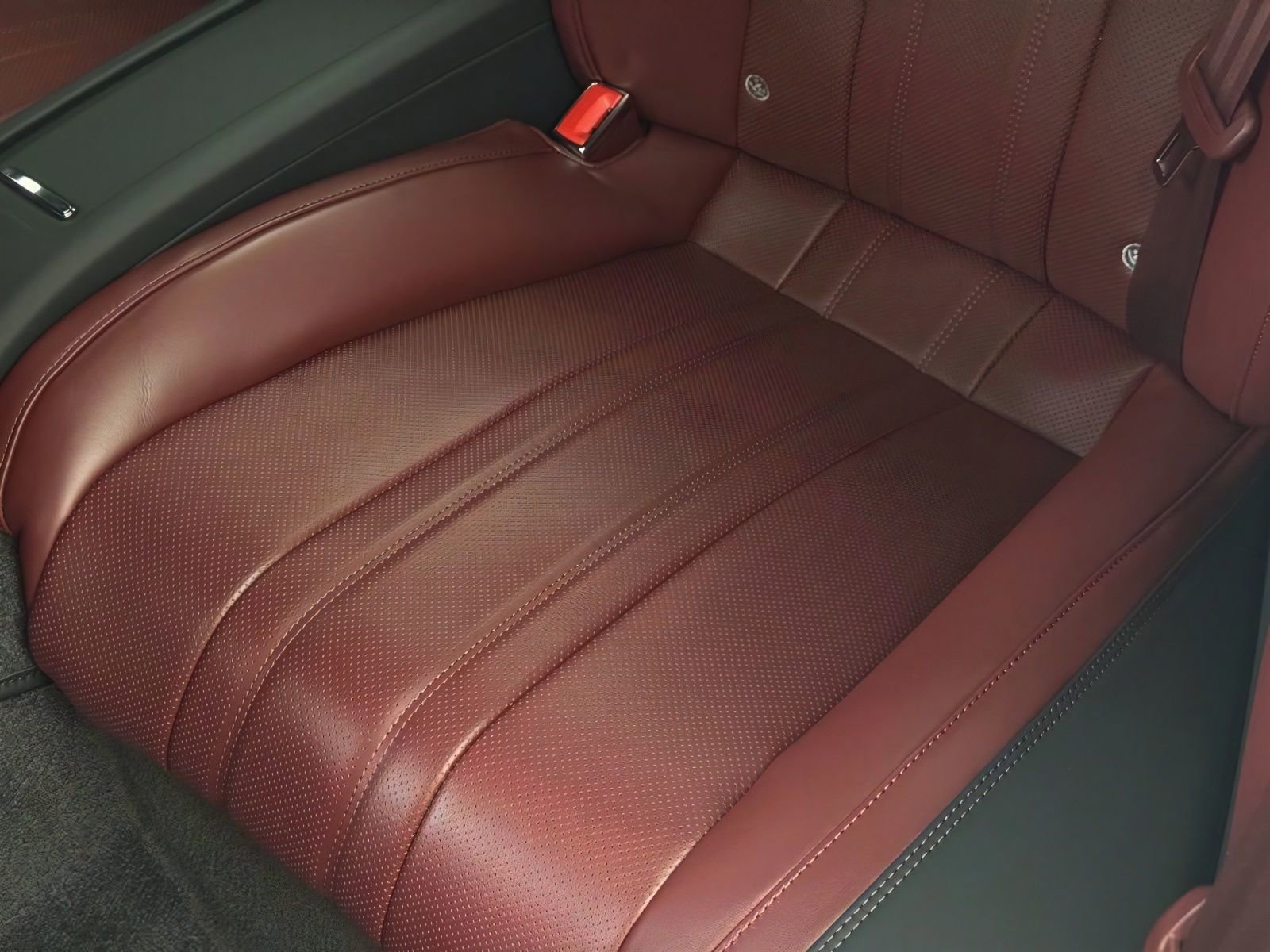 New 2026 Bentley Continental GTC AWD/4WD image 14