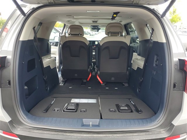 New 2026 Kia Carnival SX Prestige image 8