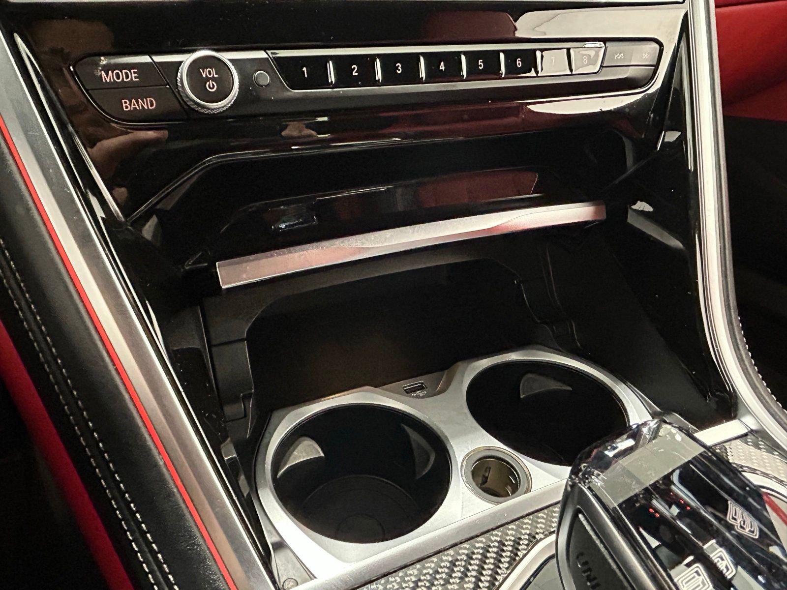 Used 2024 BMW M850i xDrive Convertible image 21