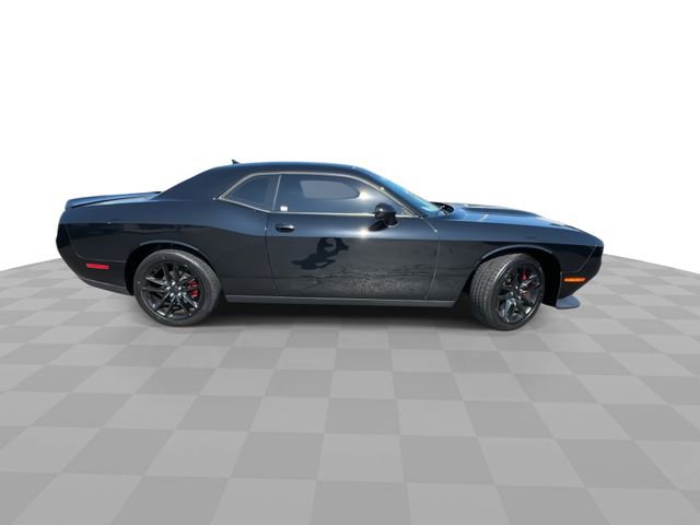 Used 2022 Dodge Challenger GT w/ Plus Package image 9