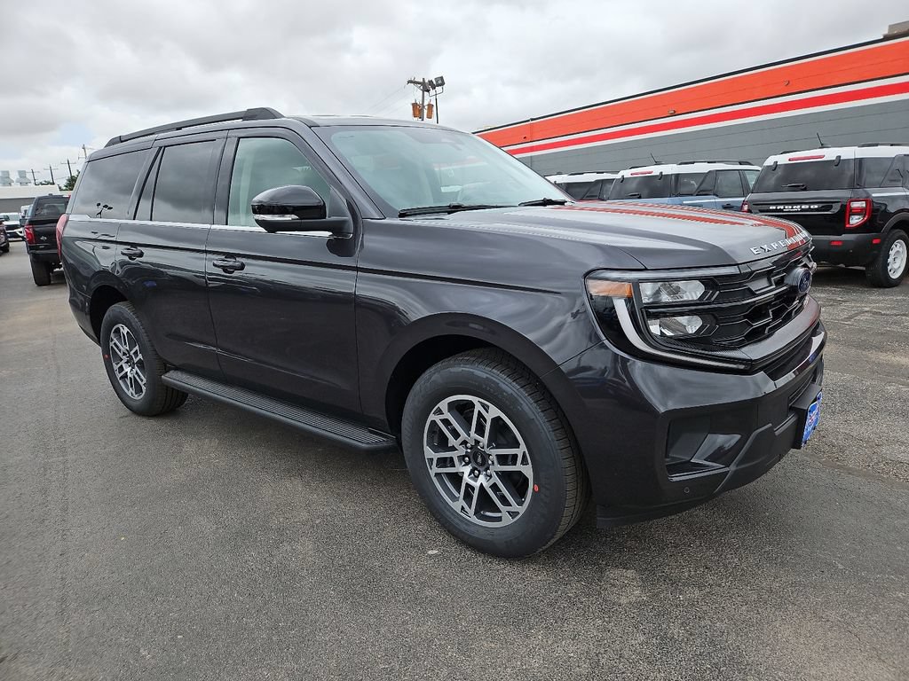New 2026 Ford Expedition Active RWD image 1
