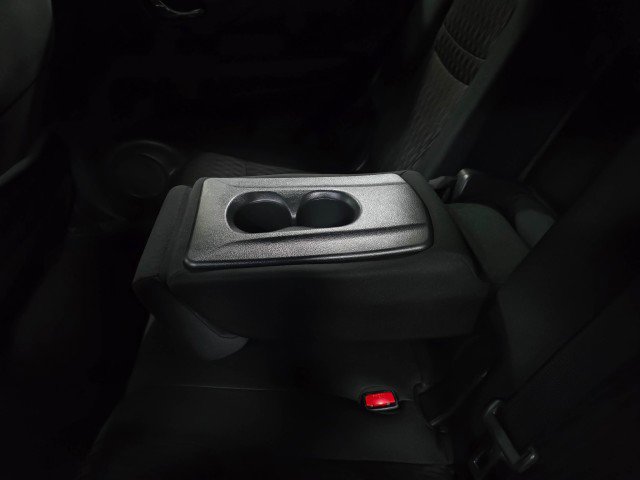 Used 2019 Nissan Rogue SV image 16