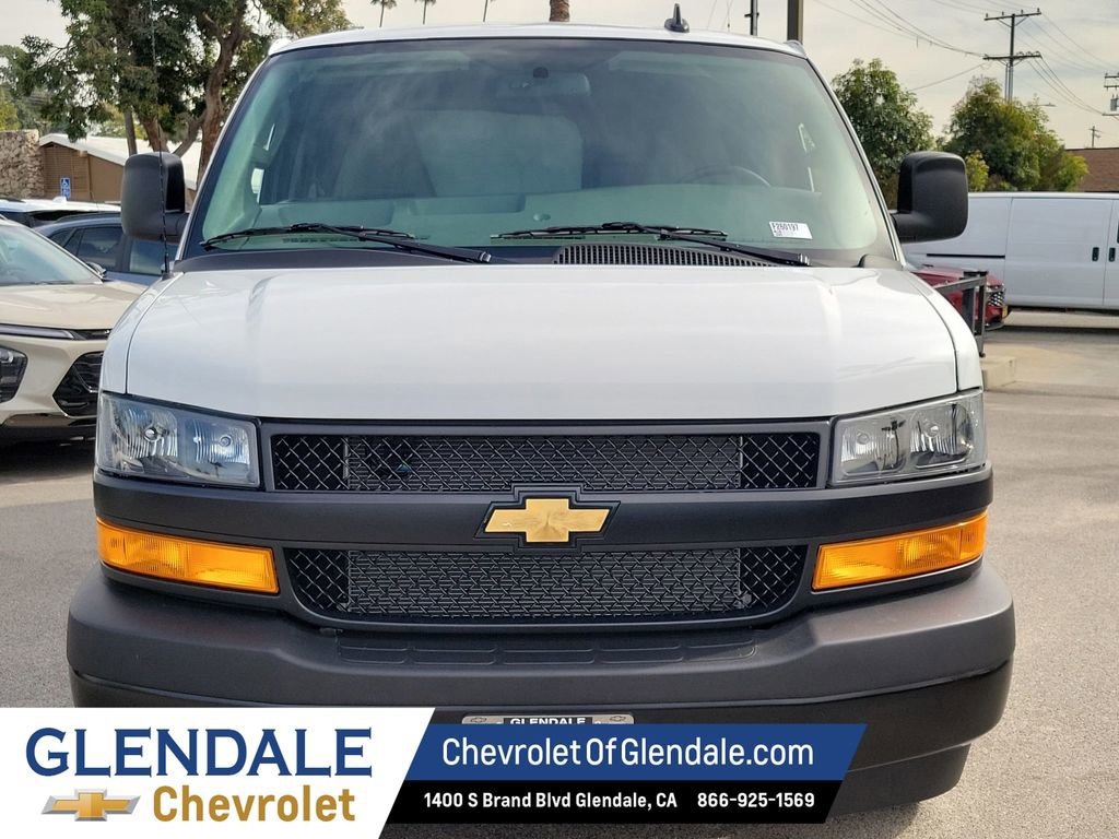 New 2026 Chevrolet Express 2500 w/ Driver Convenience Package RWD image 17