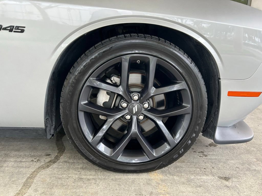 Used 2023 Dodge Challenger R/T w/ Blacktop Package RWD image 21