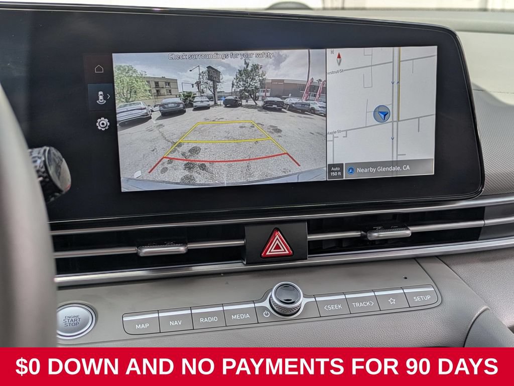 Used 2025 Hyundai Elantra SEL FWD image 16