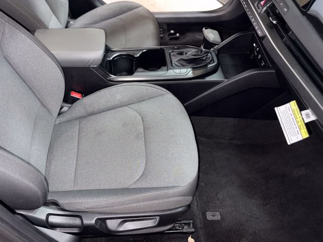 Used 2025 Kia K4 FWD image 12