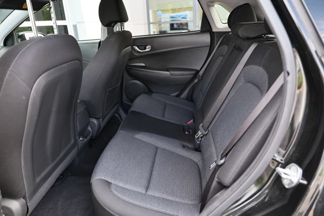 Used 2023 Hyundai Kona SE FWD image 25