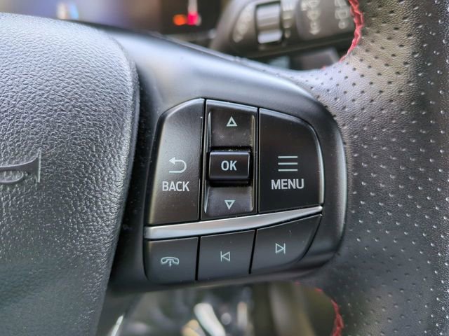 Used 2024 Ford Escape ST-Line image 25
