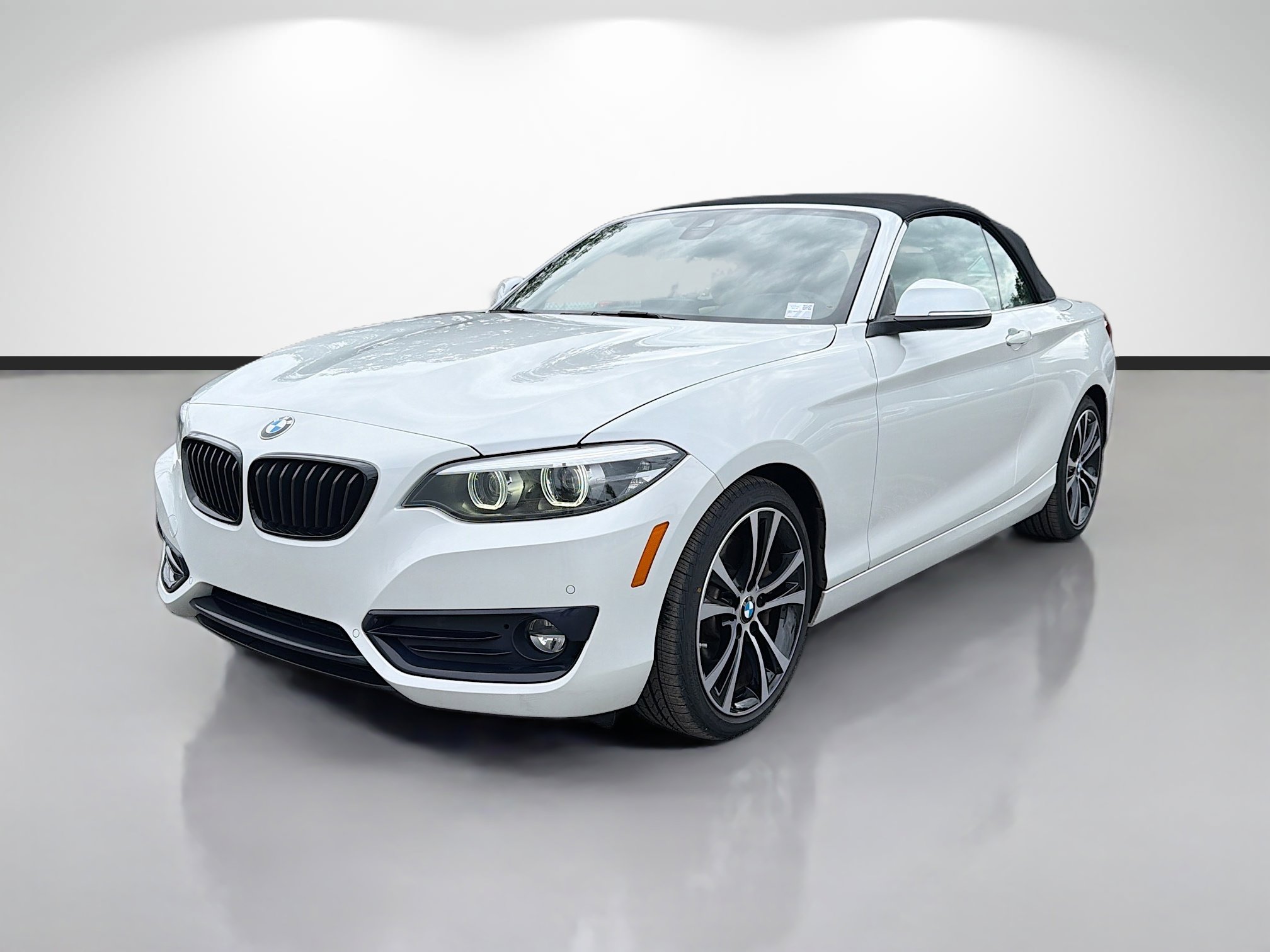 Used 2021 BMW 230i Convertible w/ Premium Package RWD image 7