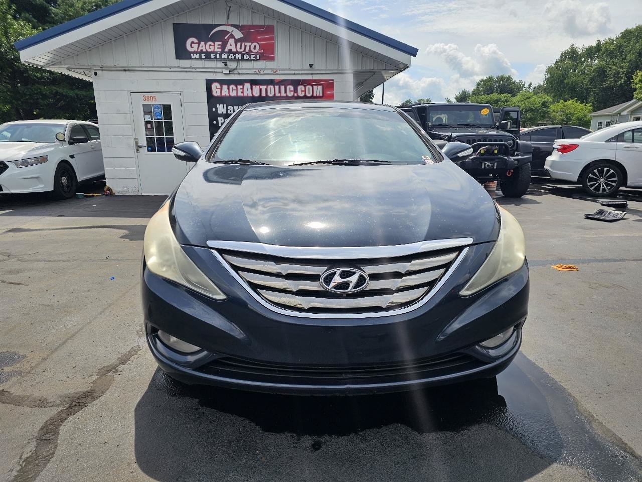 Used 2011 Hyundai Sonata Limited FWD image 3