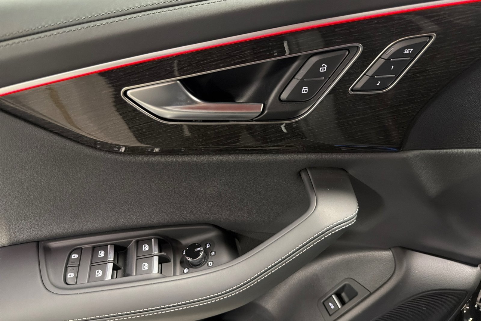New 2026 Audi Q8 Prestige AWD/4WD image 10