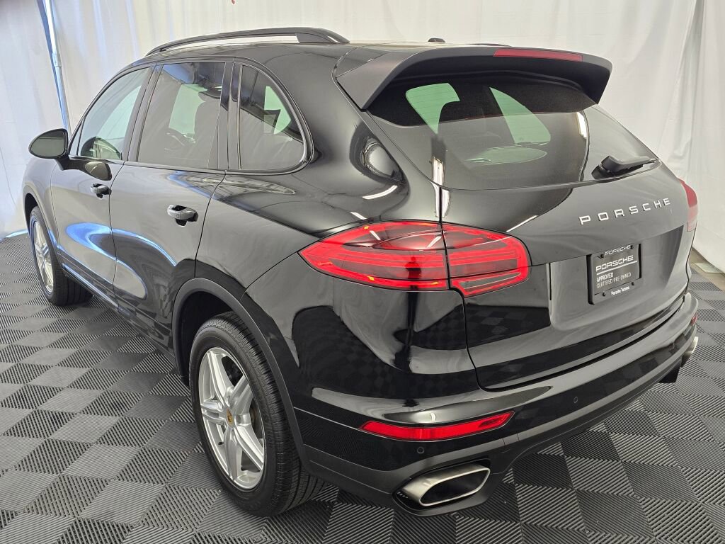 Used 2018 Porsche Cayenne image 3