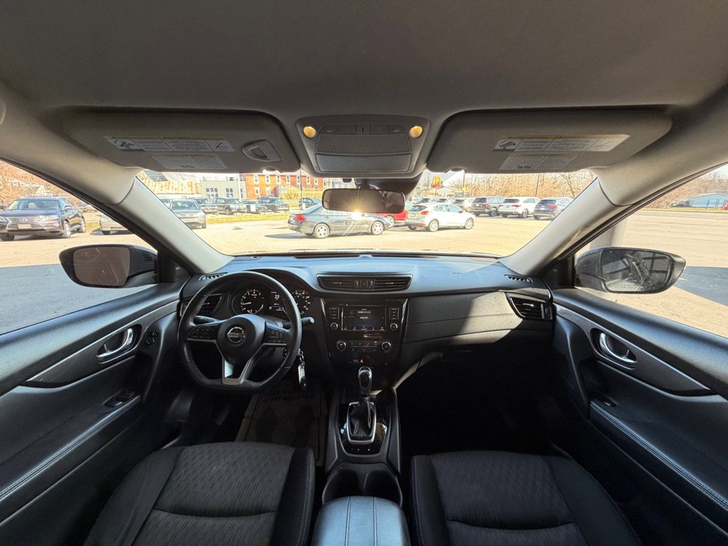 Used 2019 Nissan Rogue S w/ Special Edition Package image 18