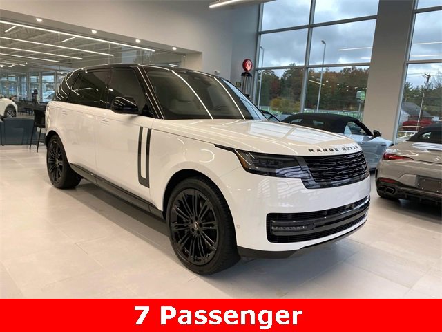 Used 2025 Land Rover Range Rover Long Wheelbase SE