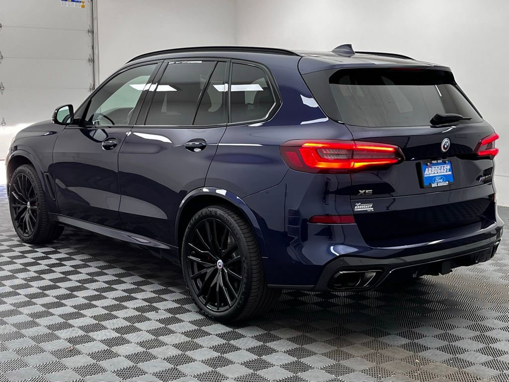 Used 2022 BMW X5 M50i w/ Executive Package image 13