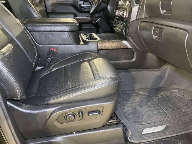Used 2023 GMC Sierra 3500 Denali w/ Denali Ultimate Package AWD/4WD image 22