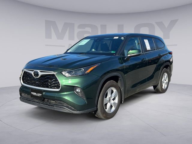 Used 2024 Toyota Highlander LE