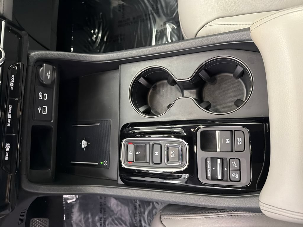 Used 2023 Honda Pilot EX-L image 32