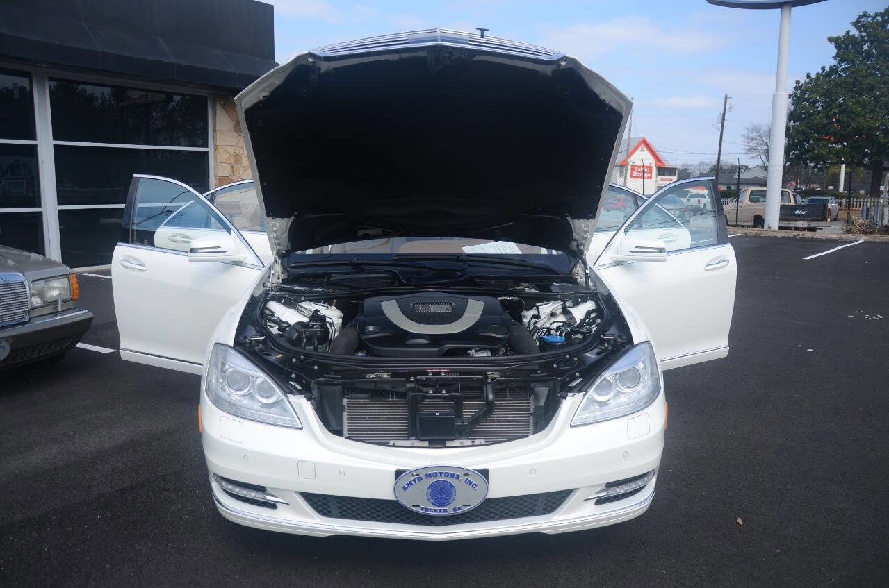 Used 2011 Mercedes-Benz S 550 image 32