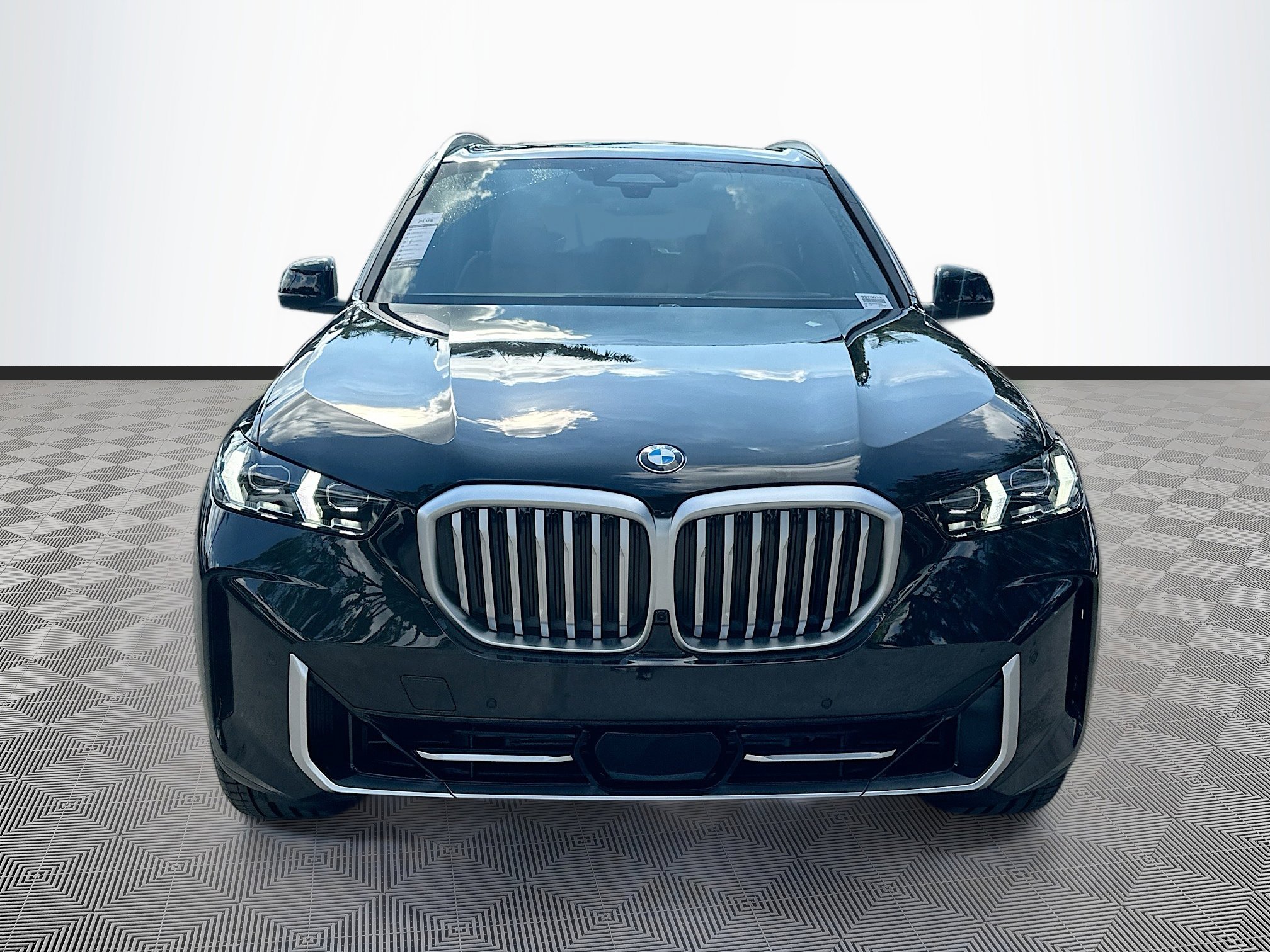 New 2026 BMW X5 sDrive40i image 2