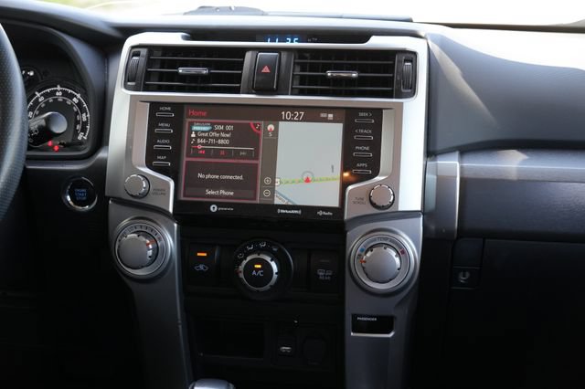 Used 2020 Toyota 4Runner SR5 Premium AWD/4WD image 23