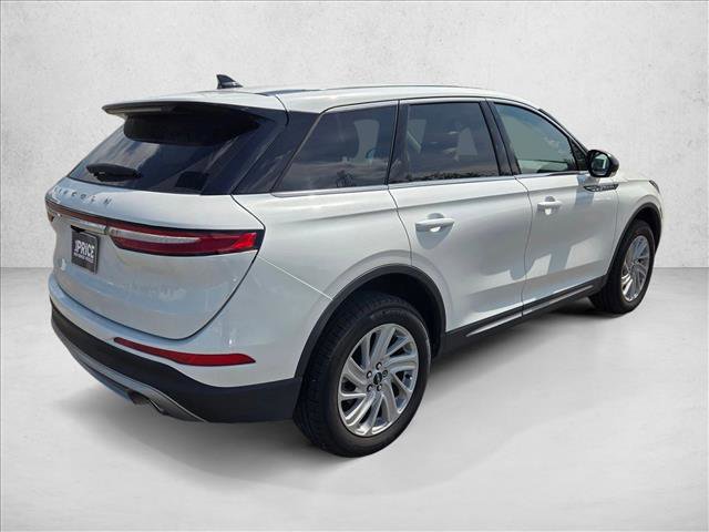 Used 2024 Lincoln Corsair FWD image 5