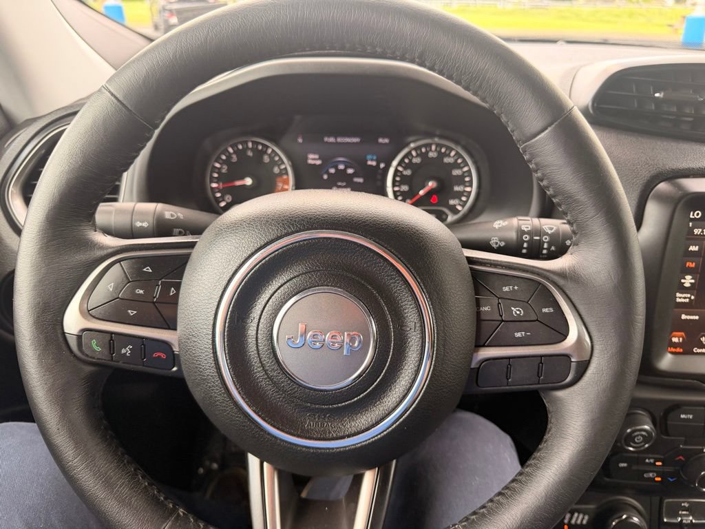 Used 2022 Jeep Renegade Limited AWD/4WD image 14