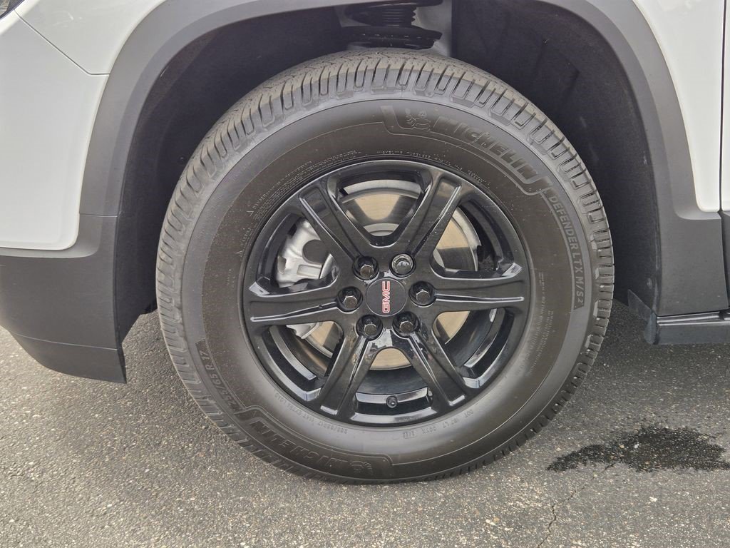 Certified 2023 GMC Acadia AT4 w/ Technology Package image 8