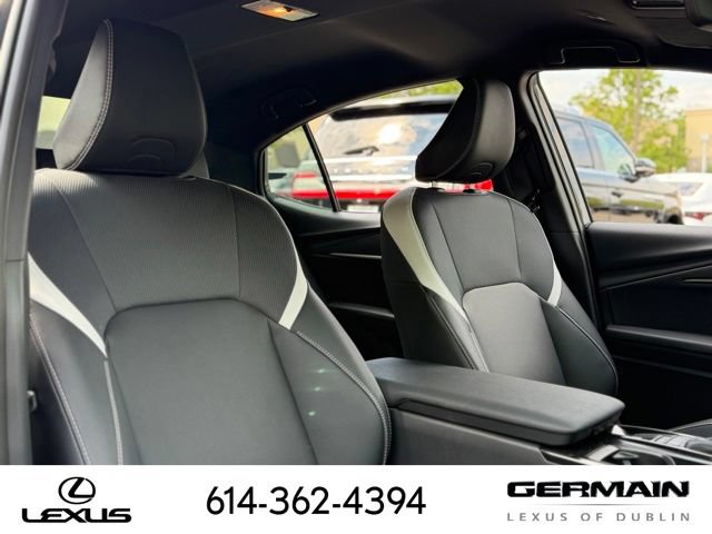Used 2026 Toyota Camry SE w/ Convenience Package FWD image 12